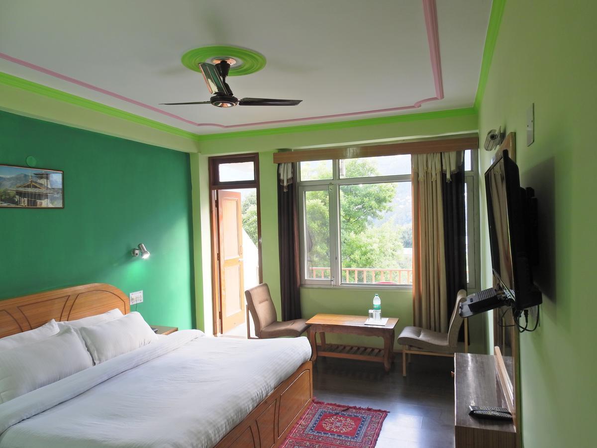 Dormico'S Hotel Snowbird Manali  Exterior photo
