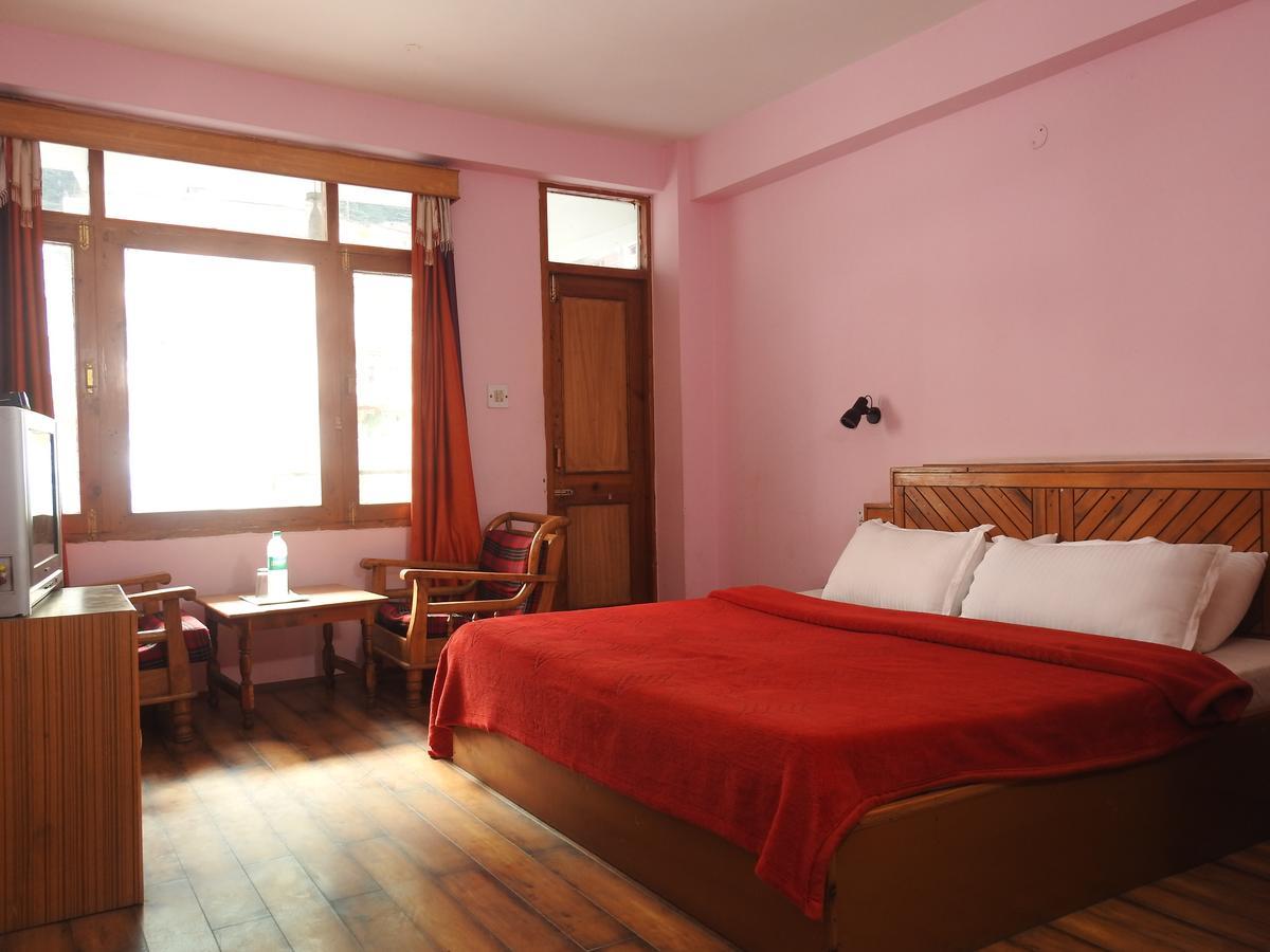 Dormico'S Hotel Snowbird Manali  Exterior photo